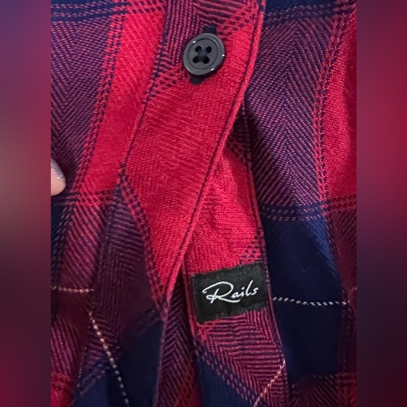 Rails Hunter Top in Red cherry size XS - Picture 3 of 6